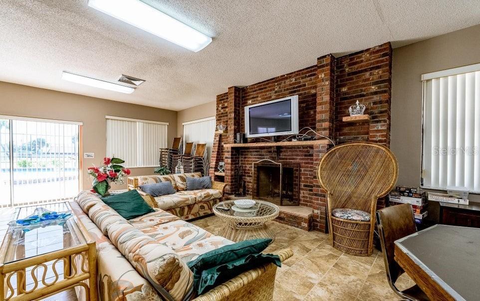 FAIRWIND SHORES CONDO - Residential