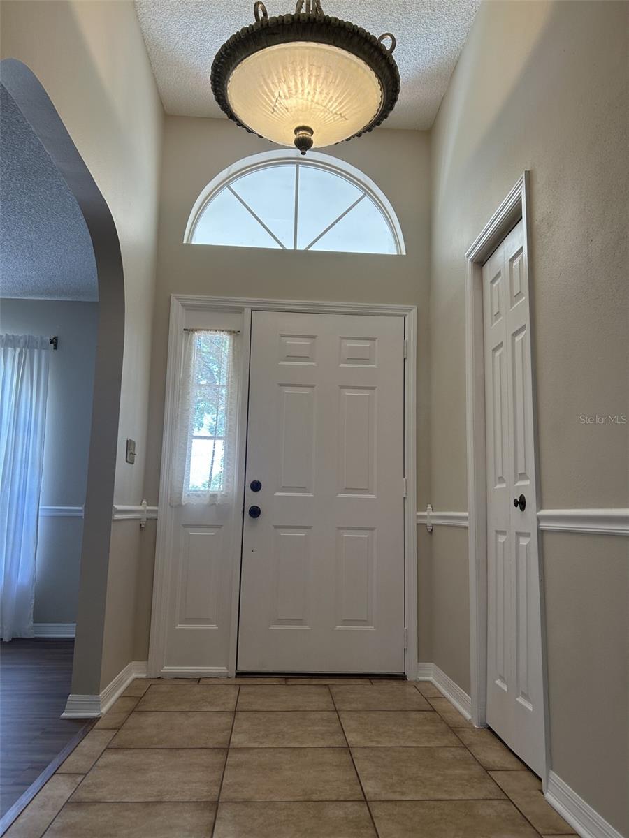 CROWN POINTE PH 01 - Residential