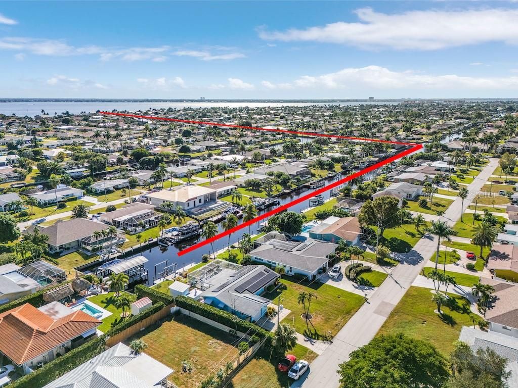 Photo of 3005 SE 18th Avenue, Cape Coral, FL 33904 (MLS # C7517836)