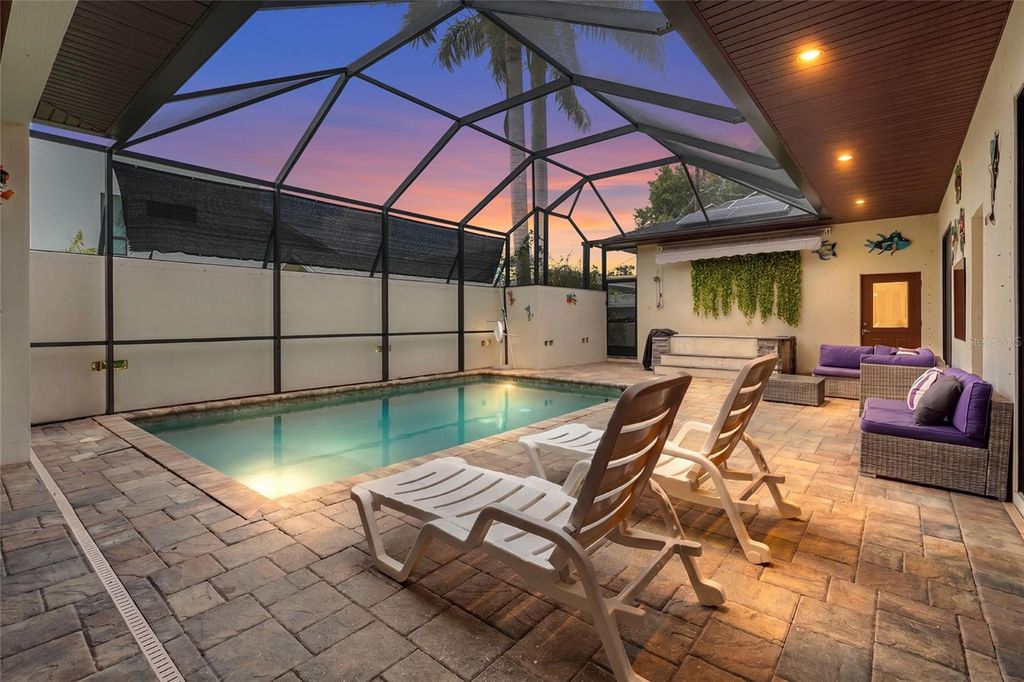 Photo of 1775 7th Street, Sarasota, FL 34236 (MLS # A4692920)