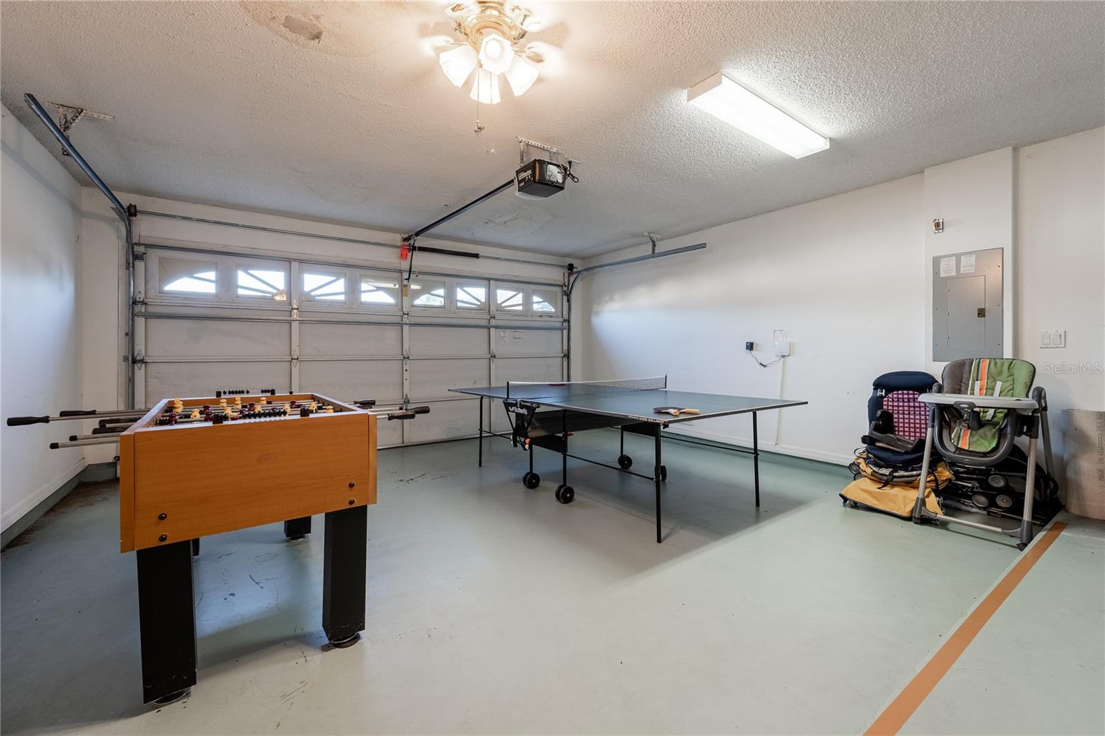 OAK ISLAND HARBOR AT FORMOSA GARDENS - Residential