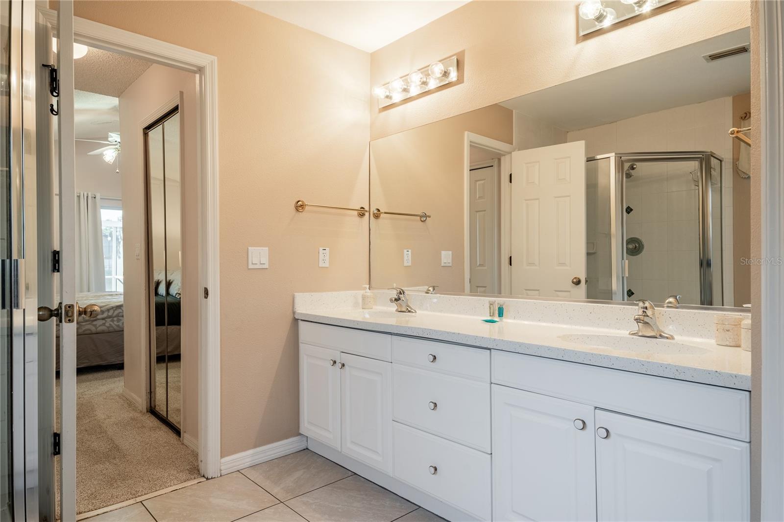 OAK ISLAND HARBOR AT FORMOSA GARDENS - Residential