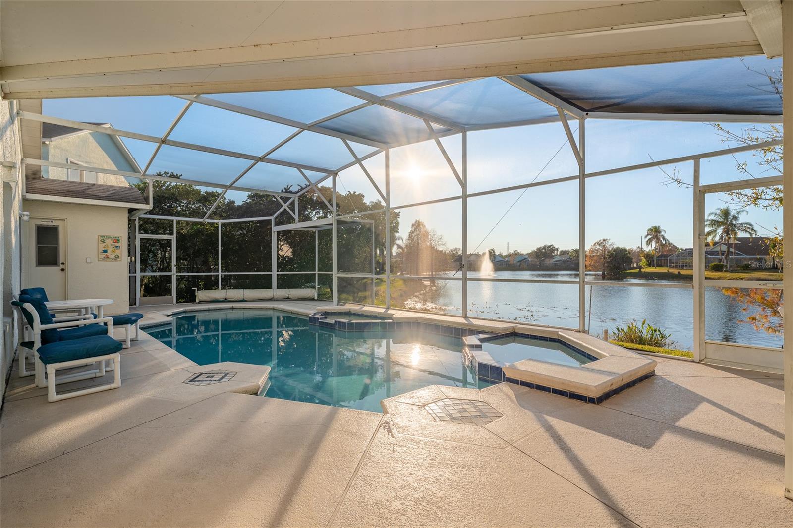 OAK ISLAND HARBOR AT FORMOSA GARDENS - Residential