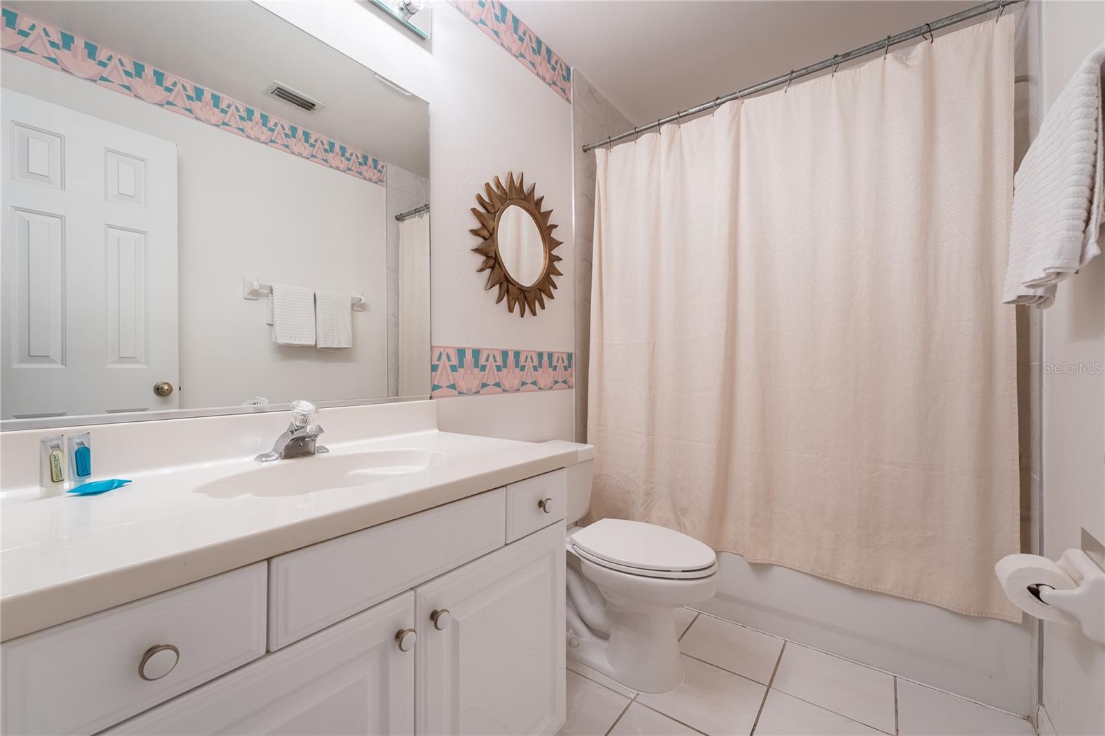 OAK ISLAND HARBOR AT FORMOSA GARDENS - Residential