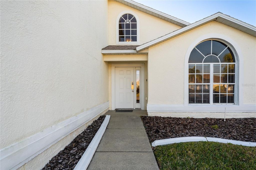 Photo of Kissimmee, FL 34747 (MLS # S5142279)