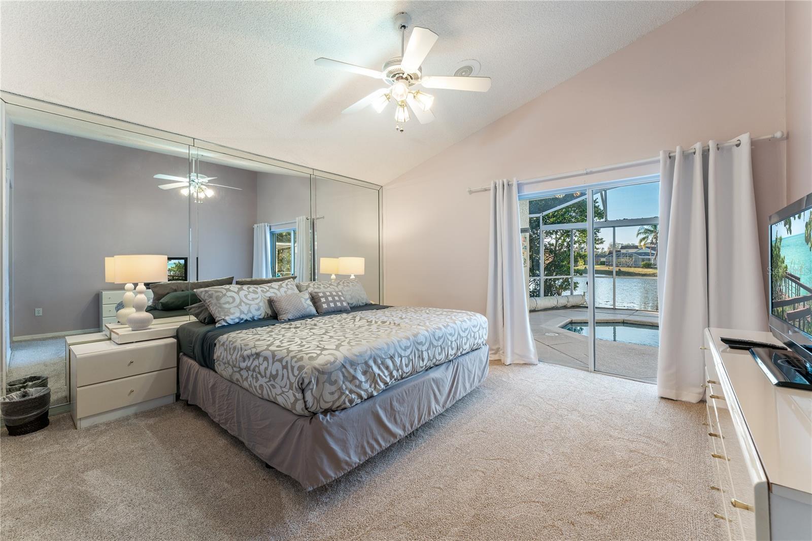 OAK ISLAND HARBOR AT FORMOSA GARDENS - Residential