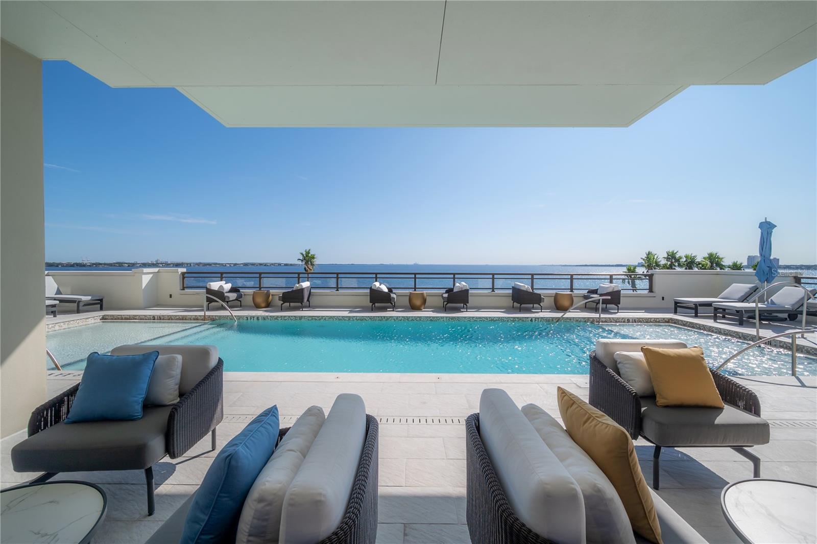 2103 BAYSHORE BOULEVARD 802