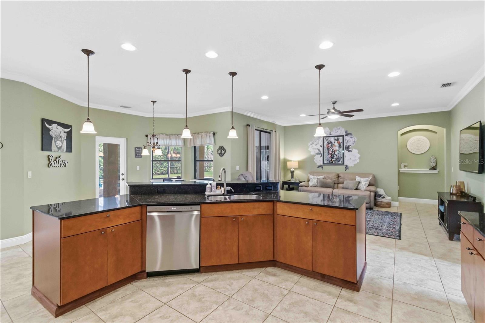 TWIN RIVERS PH III - Residential