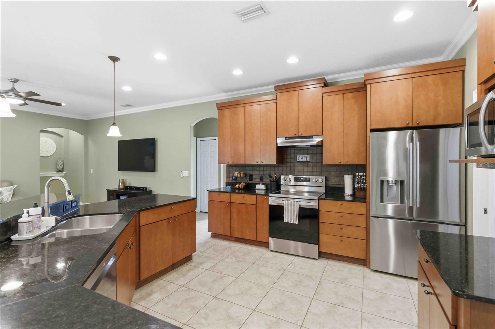 TWIN RIVERS PH III - Residential