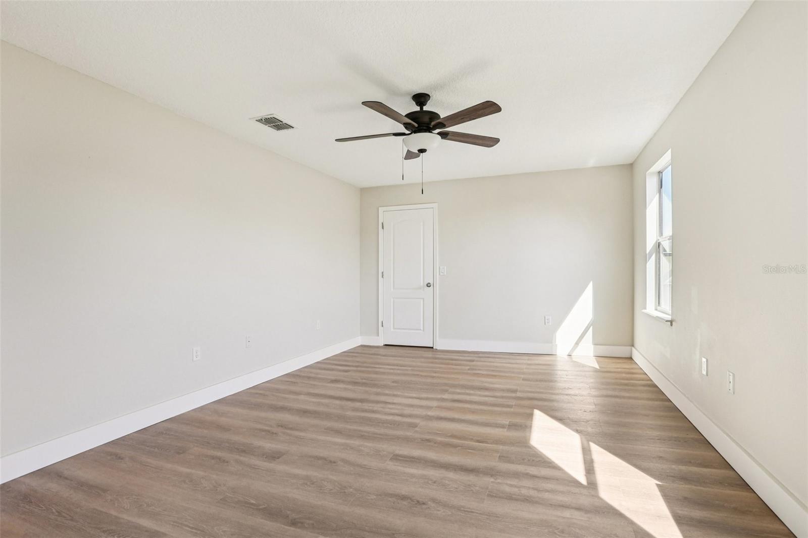 VENETIAN AT BAY PARK - Residential