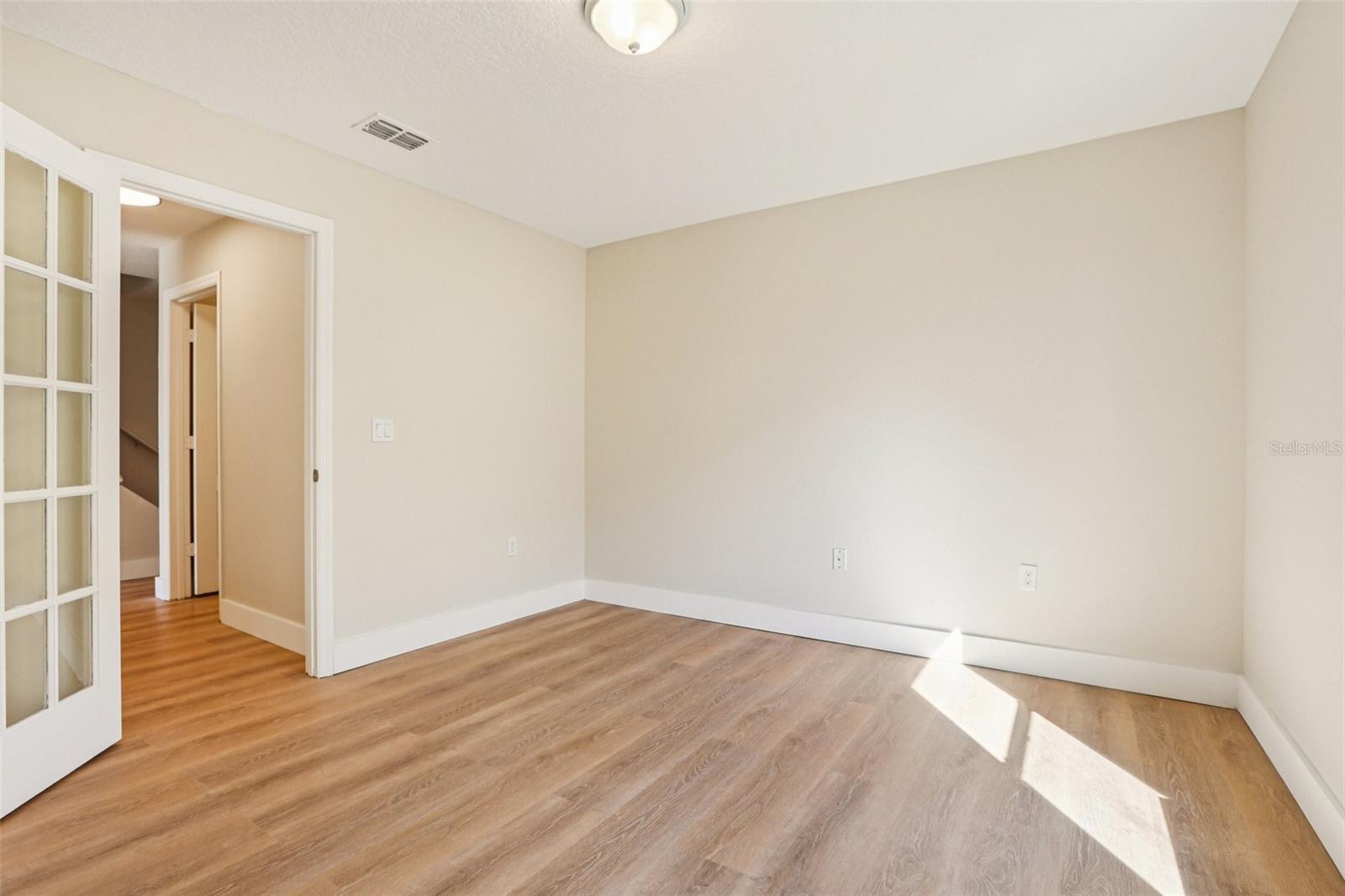 VENETIAN AT BAY PARK - Residential