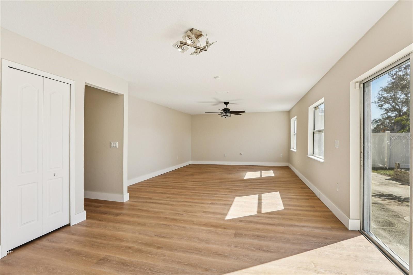 VENETIAN AT BAY PARK - Residential