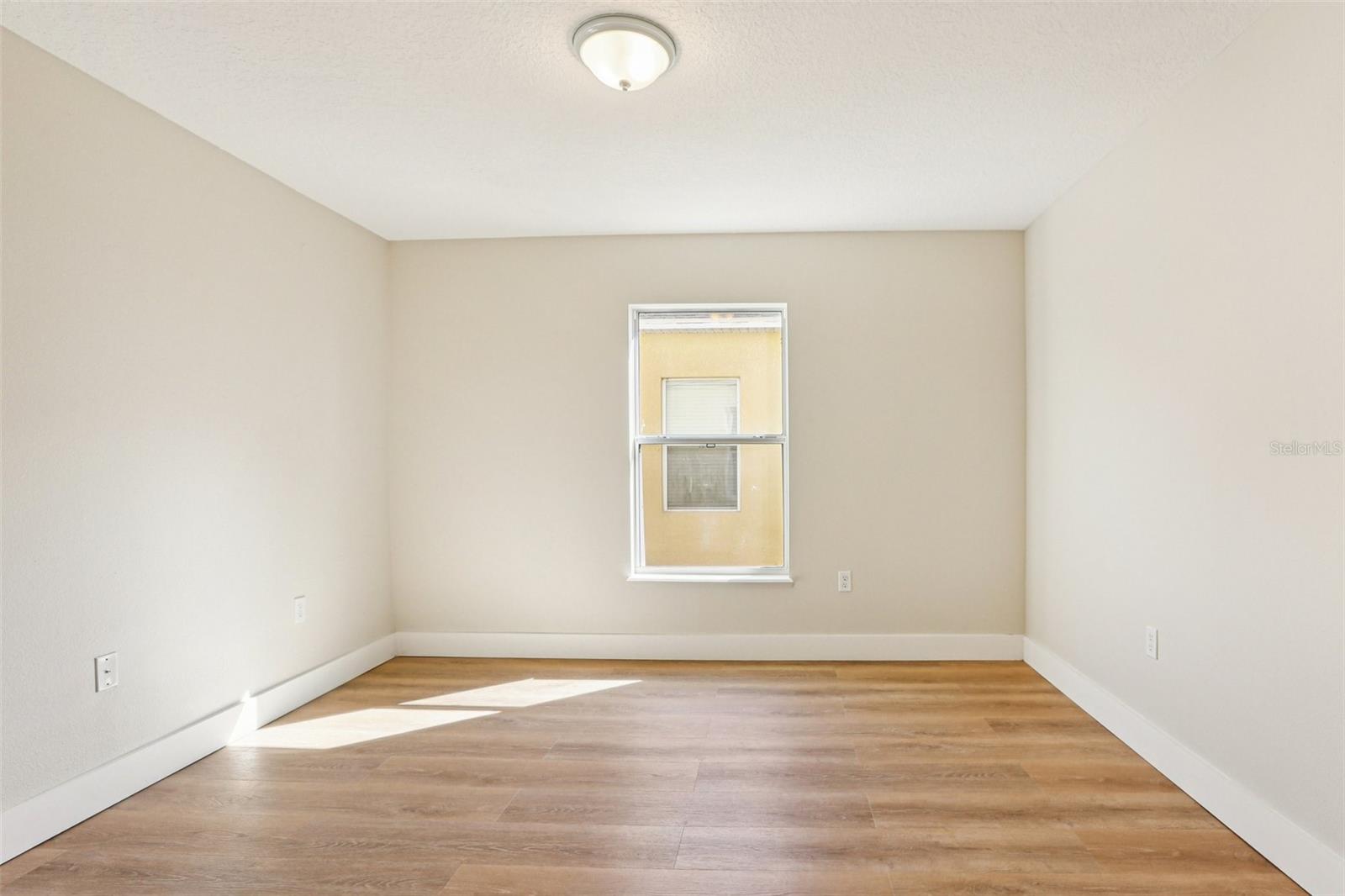 VENETIAN AT BAY PARK - Residential