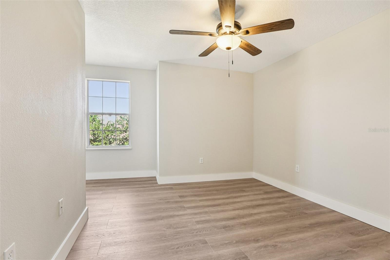 VENETIAN AT BAY PARK - Residential