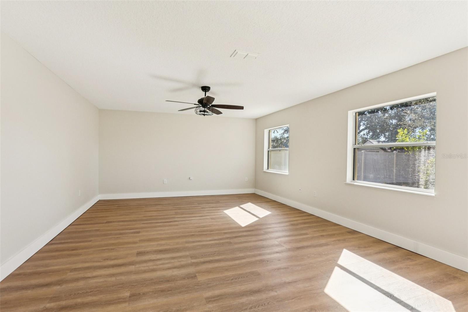 VENETIAN AT BAY PARK - Residential