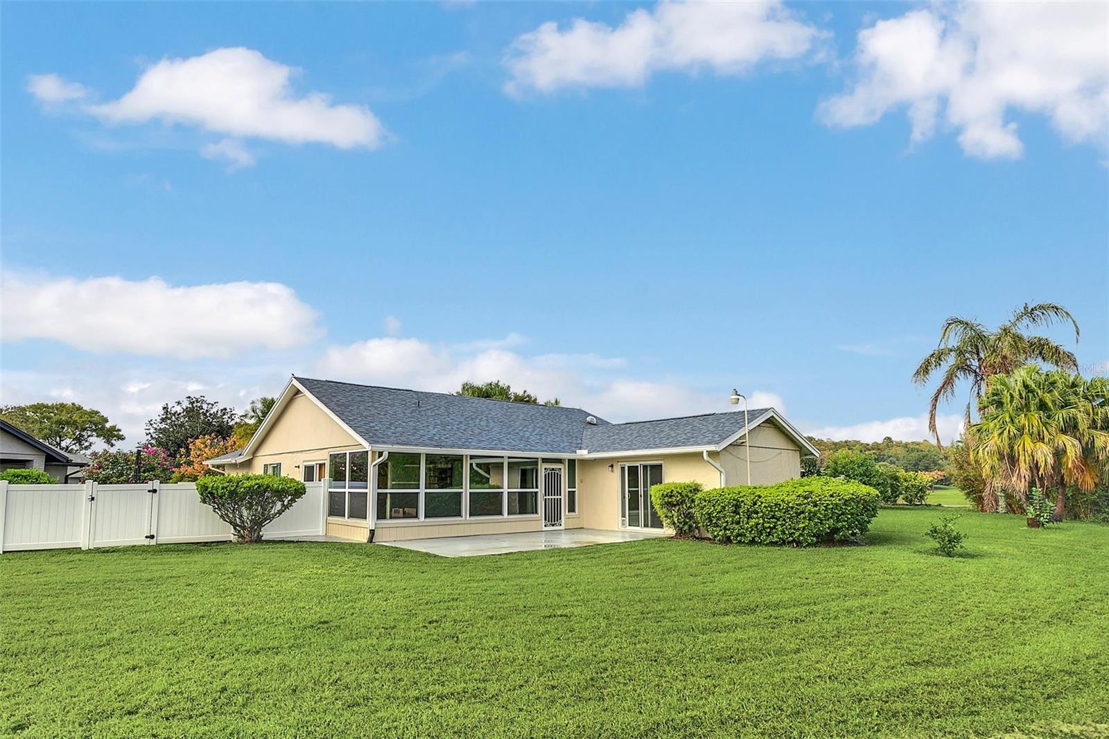 AUTUMN GREEN VILLAGE - Residential