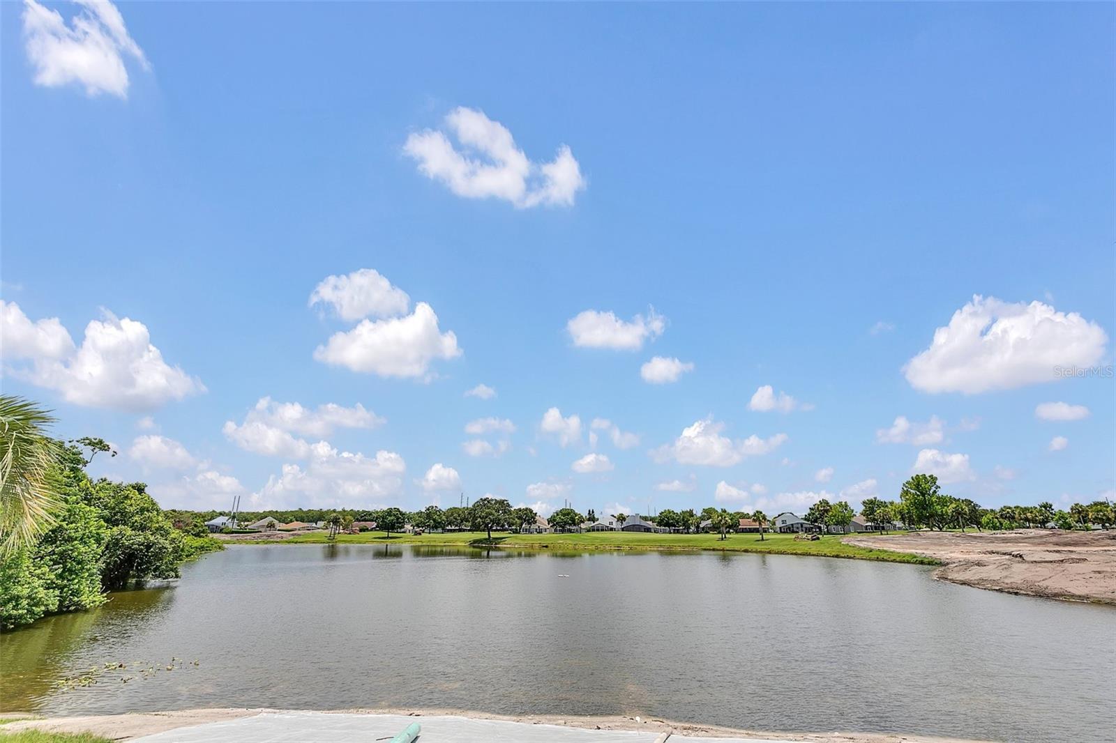 AUTUMN GREEN VILLAGE - Residential