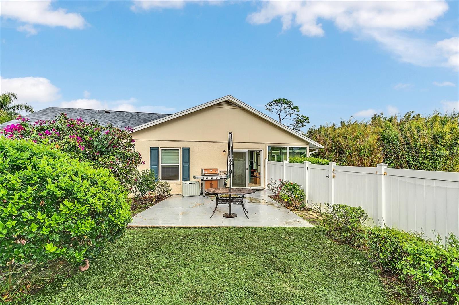 AUTUMN GREEN VILLAGE - Residential