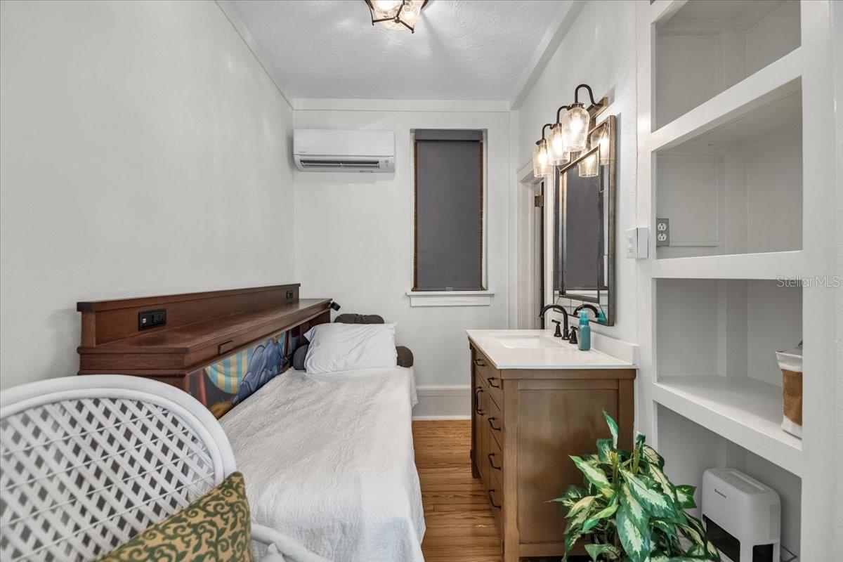 POINT PLEASANT/FORMERLY HARBOR HOUSE - Residential