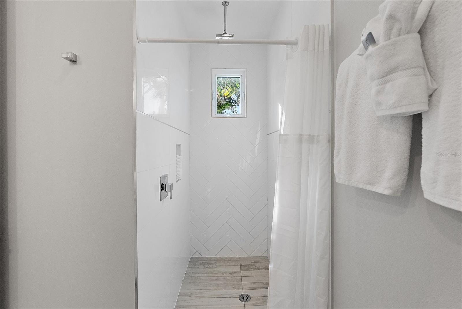 SHORE ACRES SECOND ADD - Residential