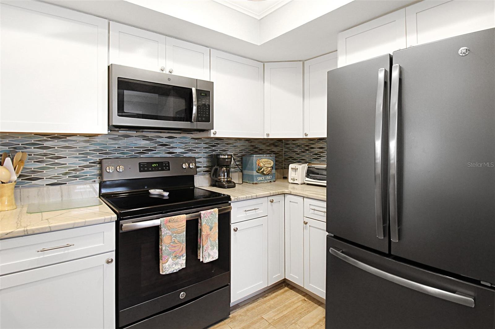 GULF & BAY CLUB BAYSIDE - Residential Lease