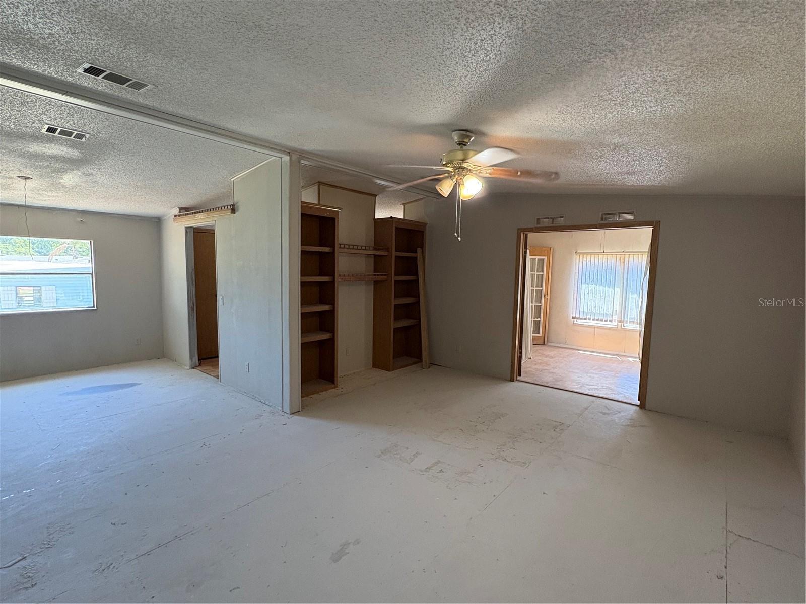 PLANTATION AT LEESBURG - Residential