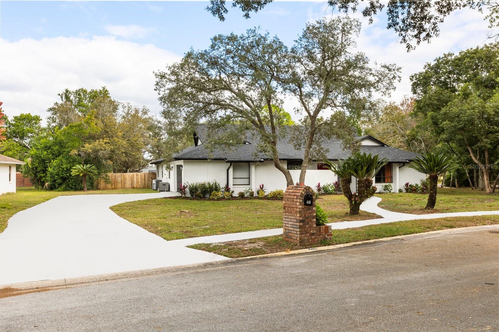 WHISPER WOOD AT SABAL POINT - Residential