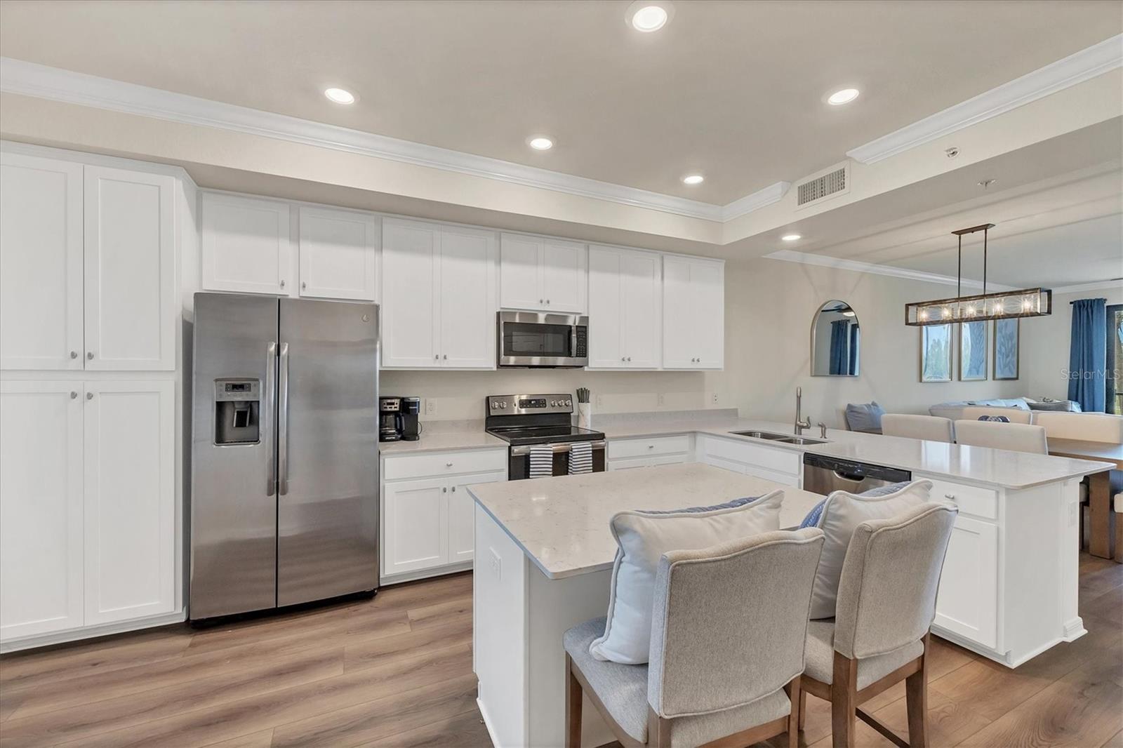 TERRACE IV AT LAKEWOOD NATIONAL PH II - Residential Lease