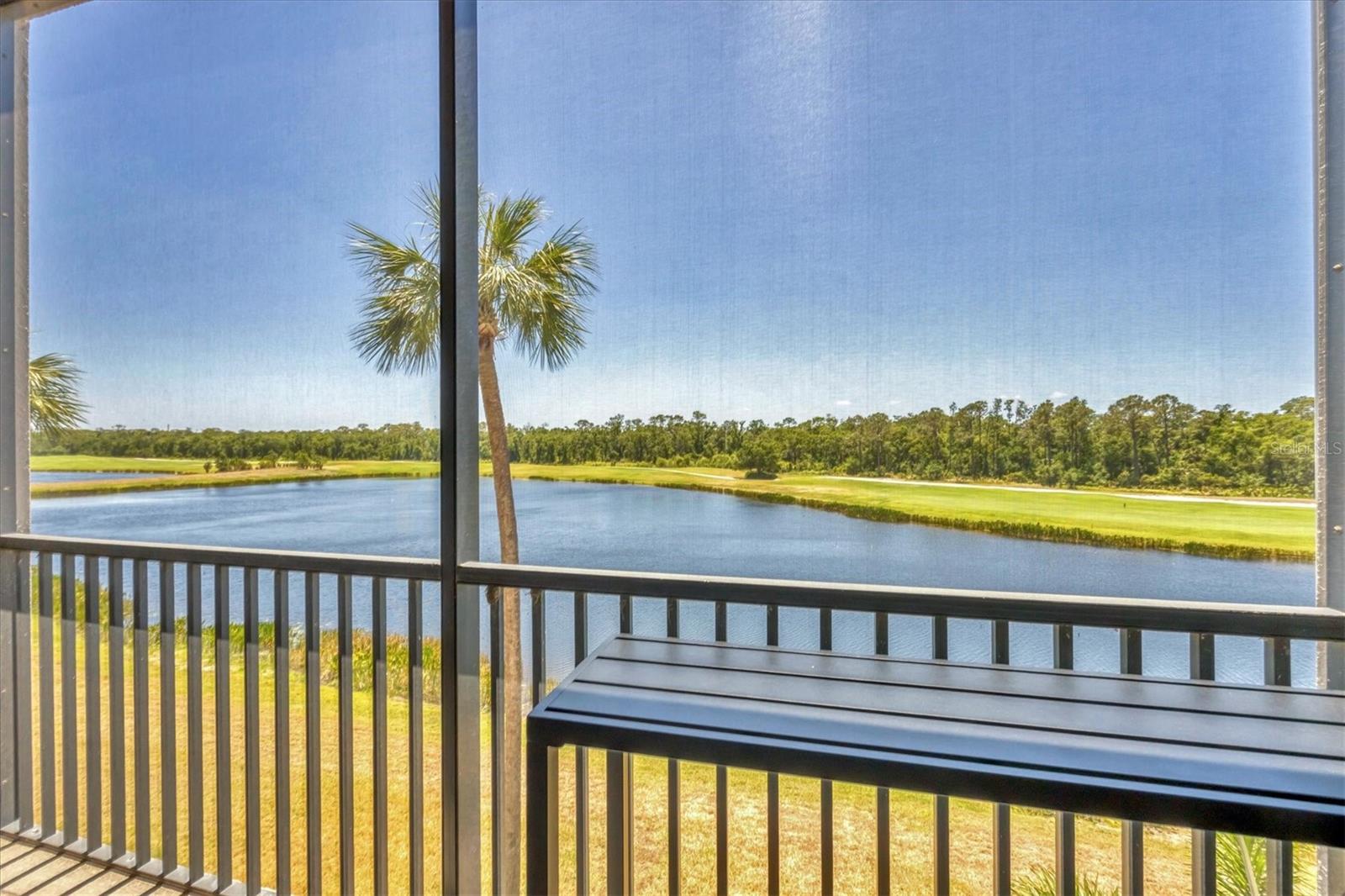 TERRACE IV AT LAKEWOOD NATIONAL PH II - Residential Lease