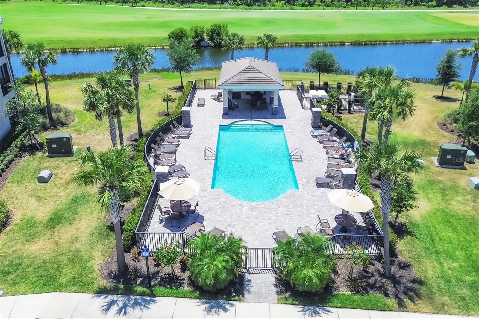 TERRACE IV AT LAKEWOOD NATIONAL PH II - Residential Lease