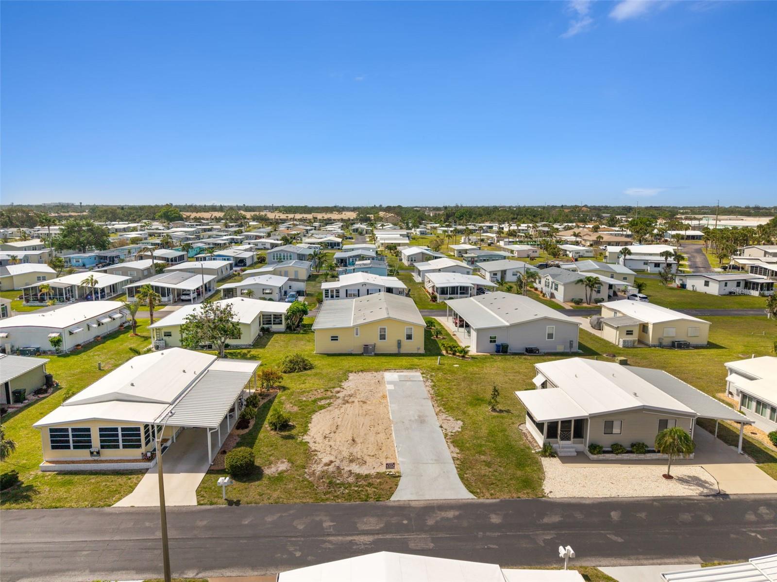 SANDALWOOD PARK - Land