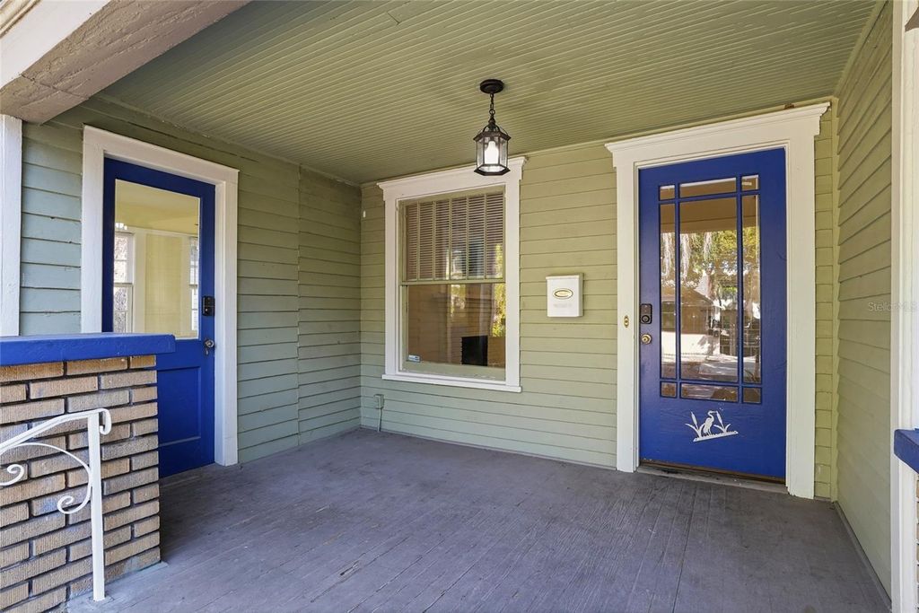 Photo of 725 8th Street N, St Petersburg, FL 33701 (MLS # TB8472134)