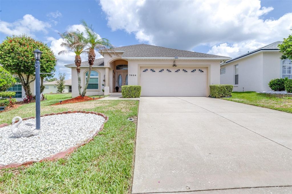 Photo of 7024 Bendelow Drive, Lakeland, FL 33810 (MLS # L4962324)