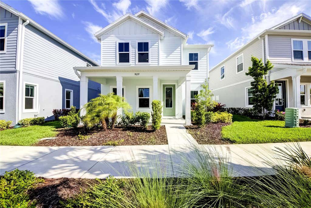 Photo of 9116 Walcott Lane, Sarasota, FL 34240 (MLS # G5116253)