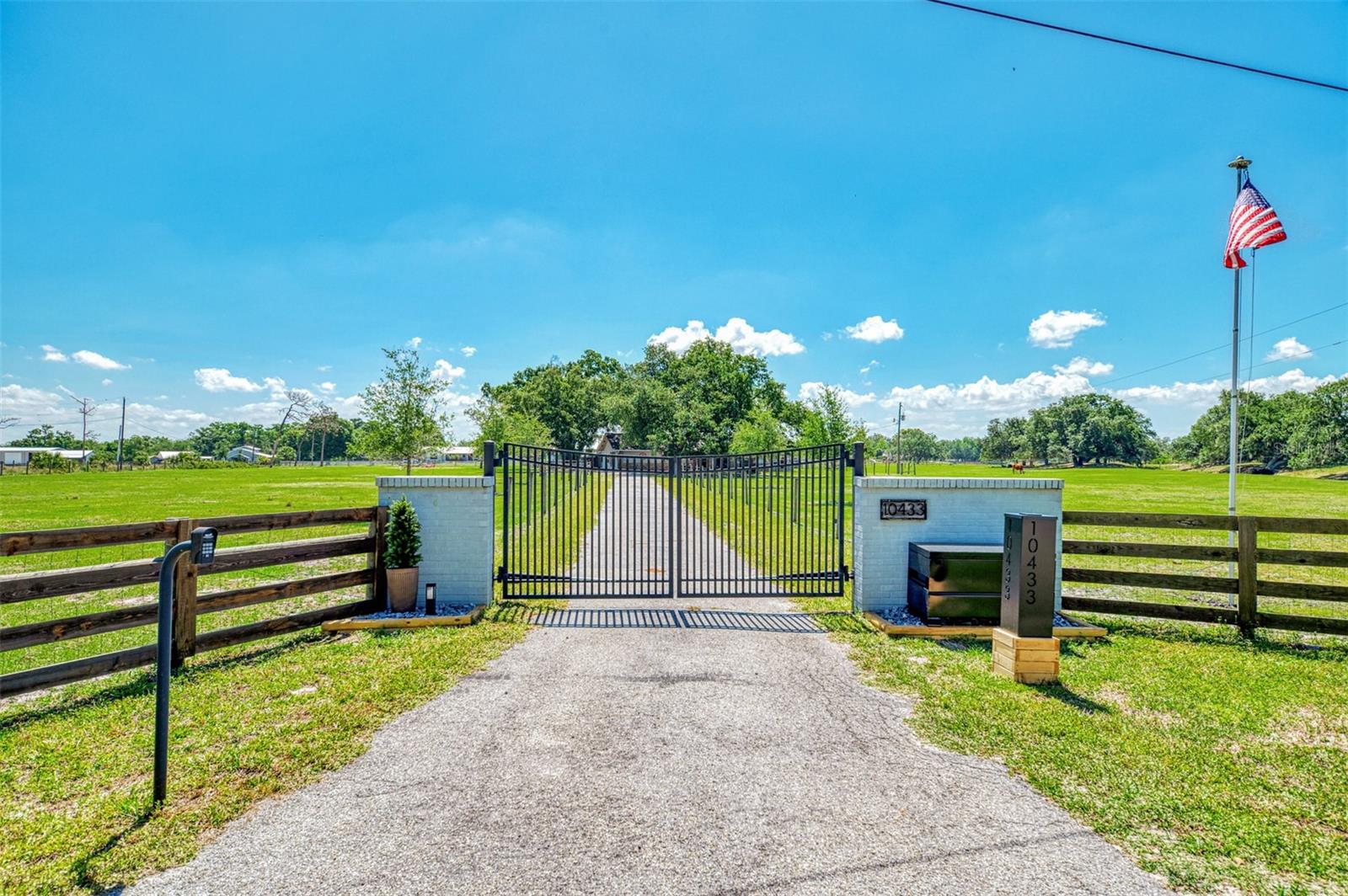 MINOR SEC 10 39 23 A/K - Residential