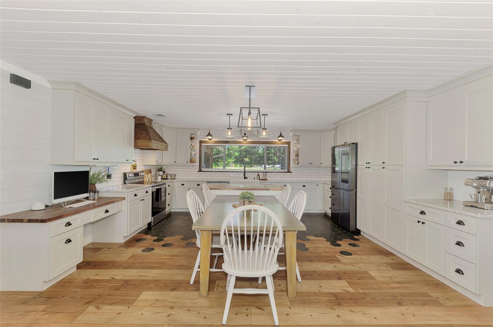 MINOR SEC 10 39 23 A/K - Residential