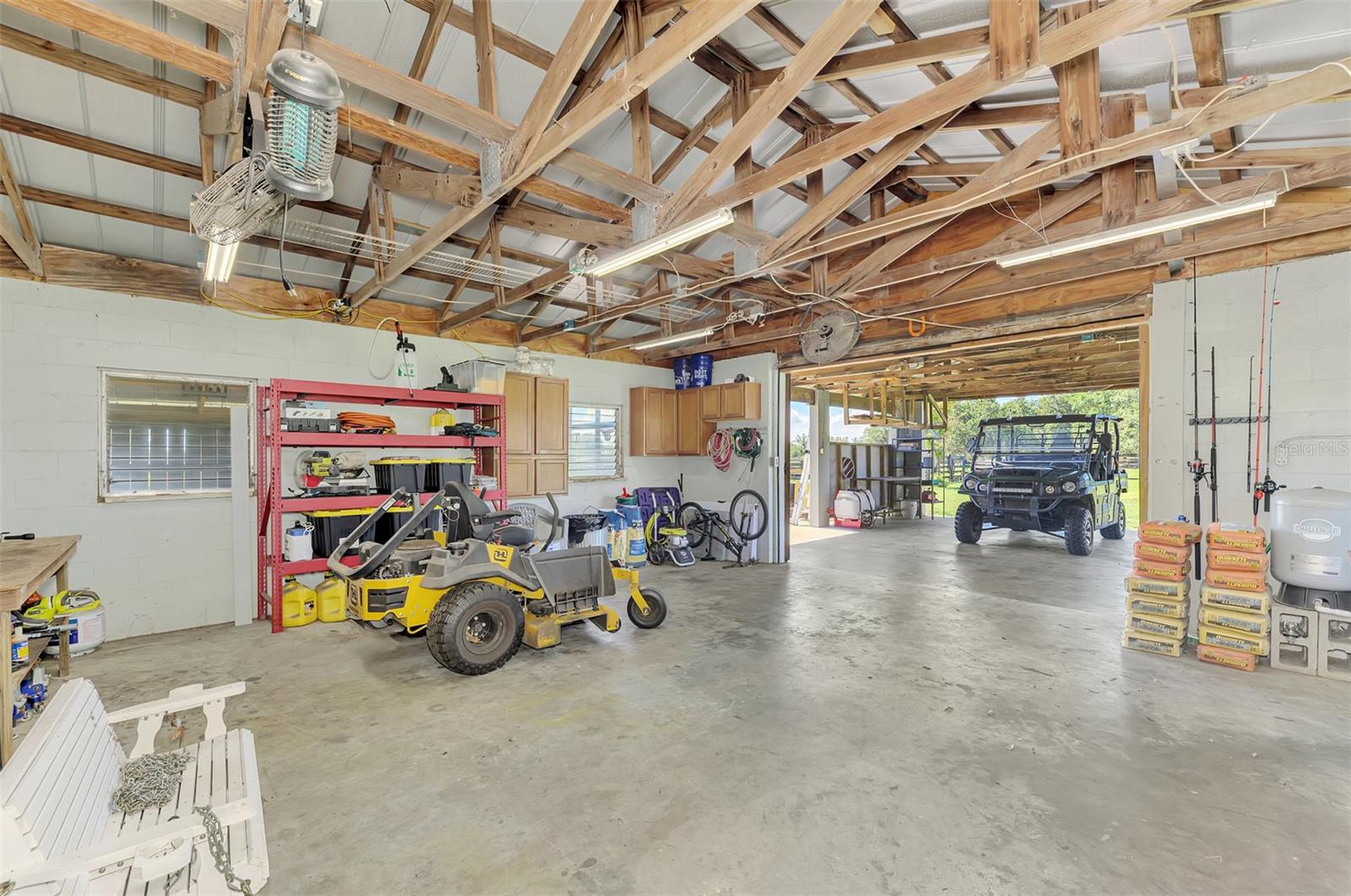 MINOR SEC 10 39 23 A/K - Residential
