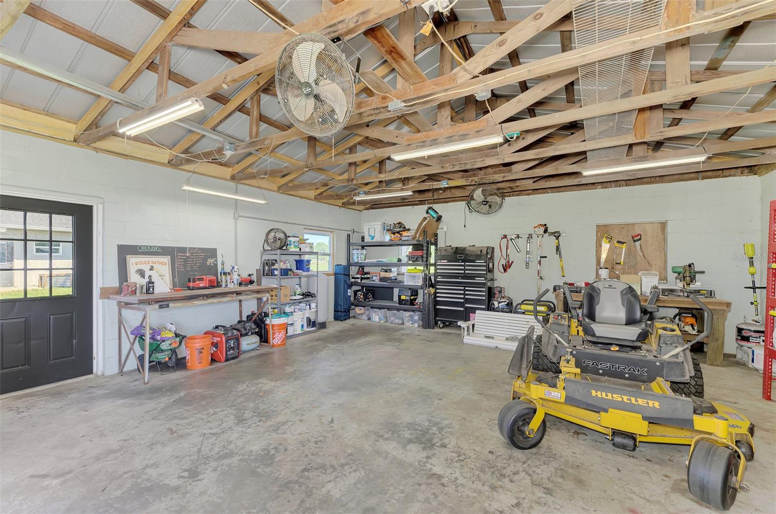 MINOR SEC 10 39 23 A/K - Residential
