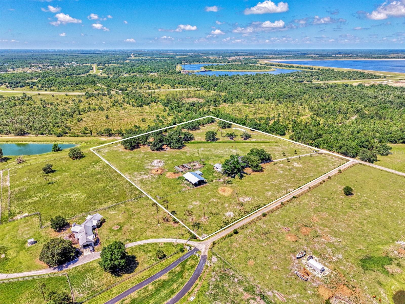 MINOR SEC 10 39 23 A/K - Residential