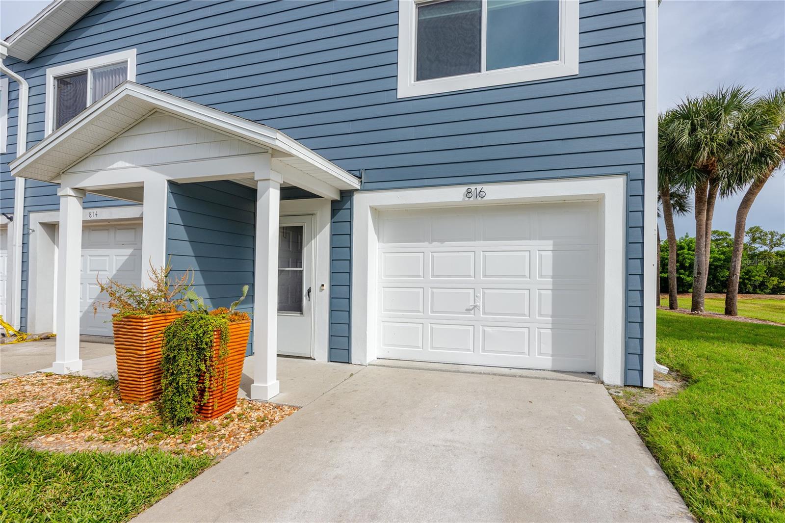 HIDDEN HARBOUR - Residential