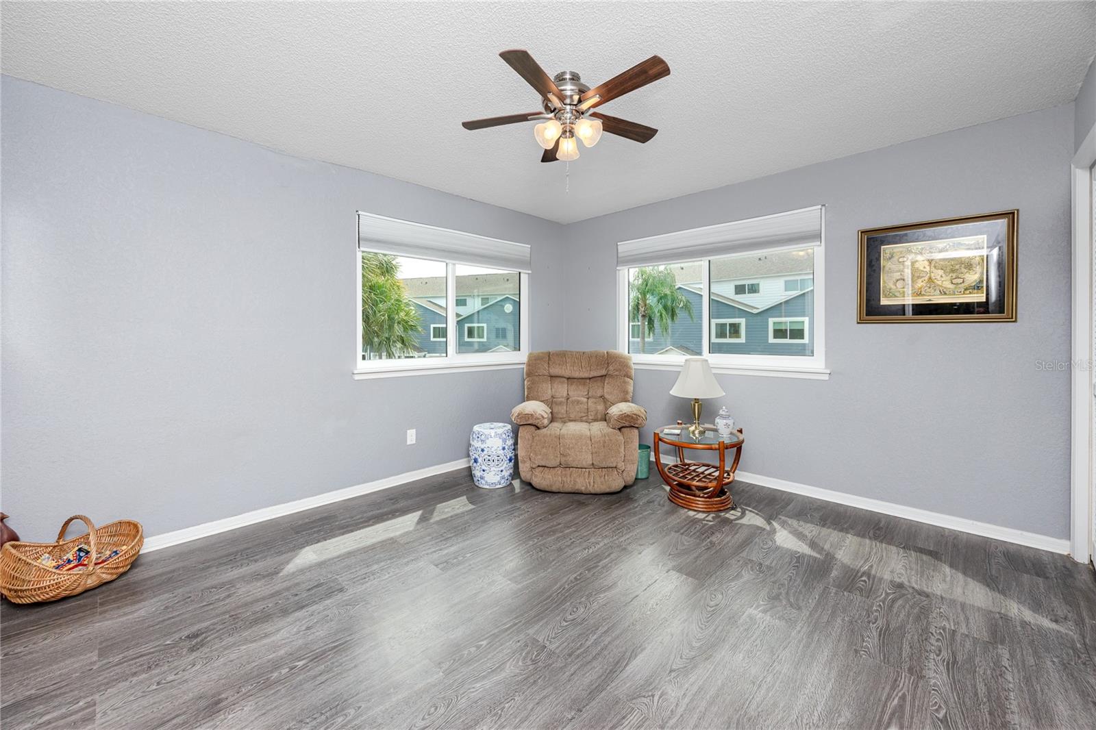 HIDDEN HARBOUR - Residential