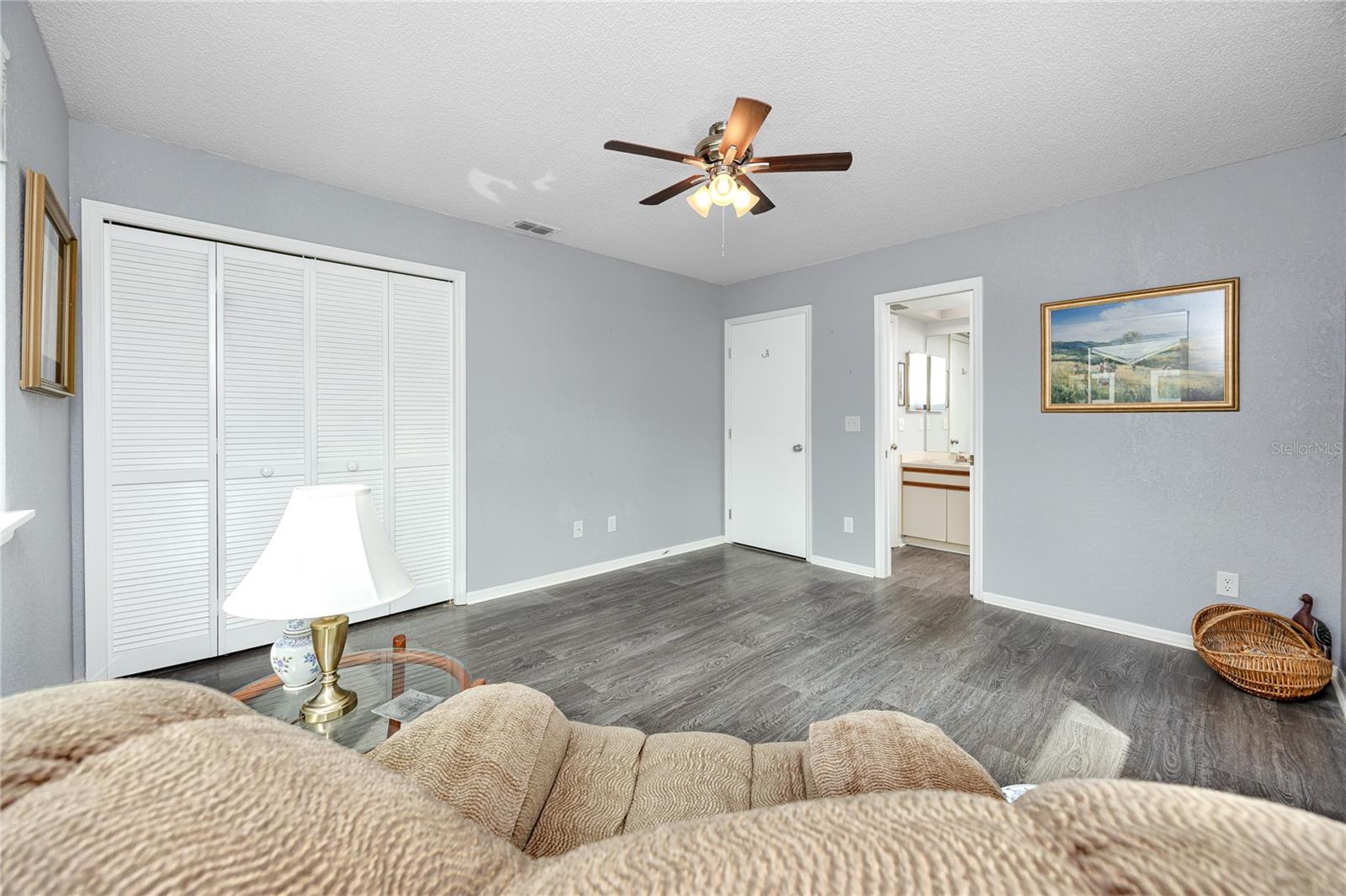 HIDDEN HARBOUR - Residential