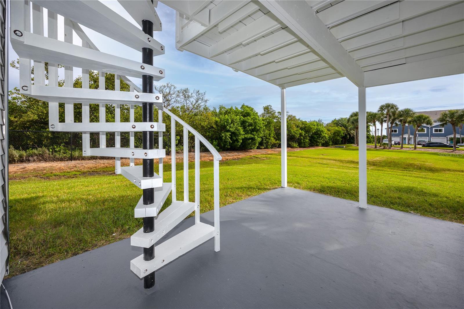 HIDDEN HARBOUR - Residential