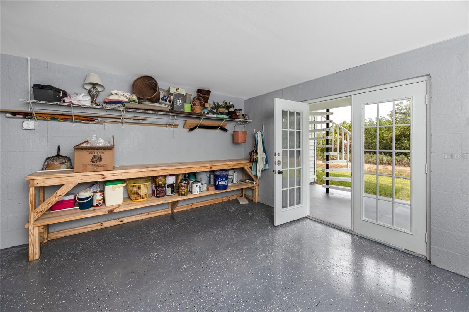 HIDDEN HARBOUR - Residential