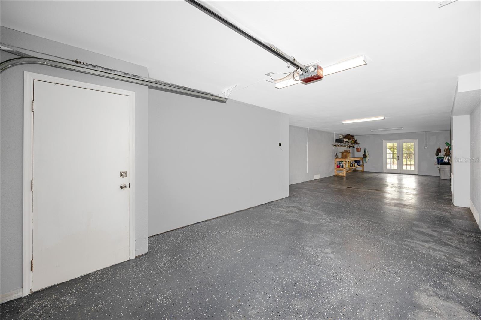 HIDDEN HARBOUR - Residential