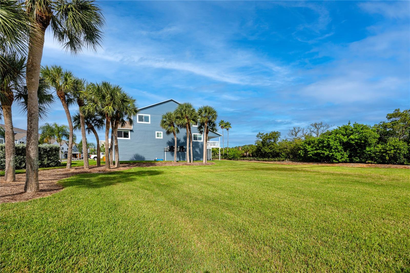 HIDDEN HARBOUR - Residential