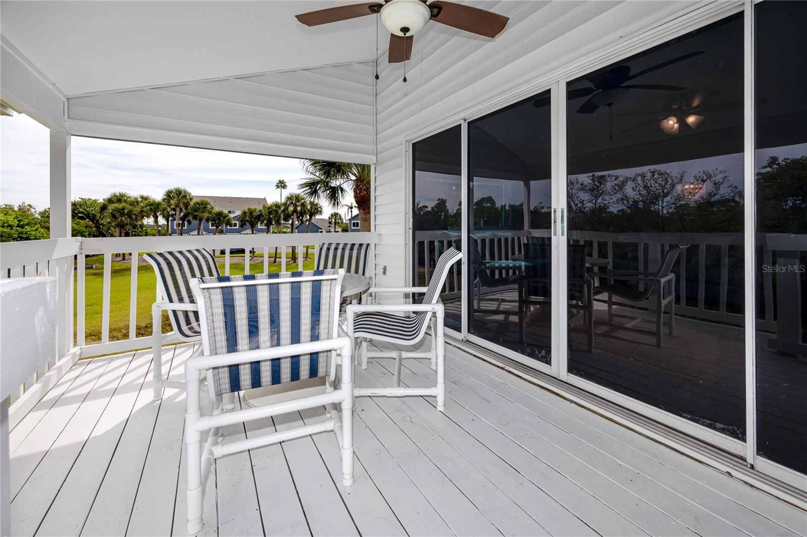 HIDDEN HARBOUR - Residential