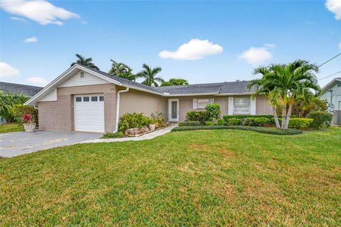 Photo of 8718 Tahiti Lane, Tampa, FL 33615 (MLS # TB8469298)