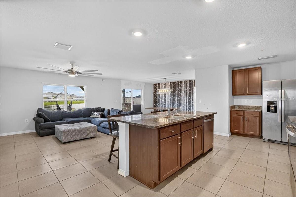 12171 HIGH ROCK WAY