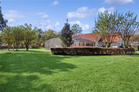 A home in LONGWOOD